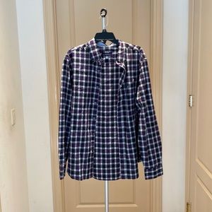AMERICAN EAGLE - purple plaid button down shirt L size - NEVER WORN